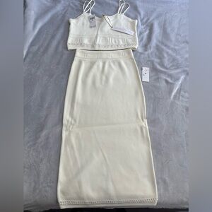 House of Harlow 1960 Cream Pencil Skirt